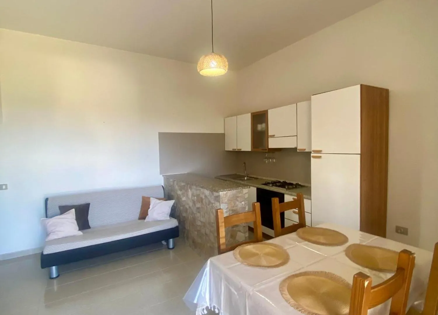 Lolli'S Corner Apartman Valledoria 0*,
